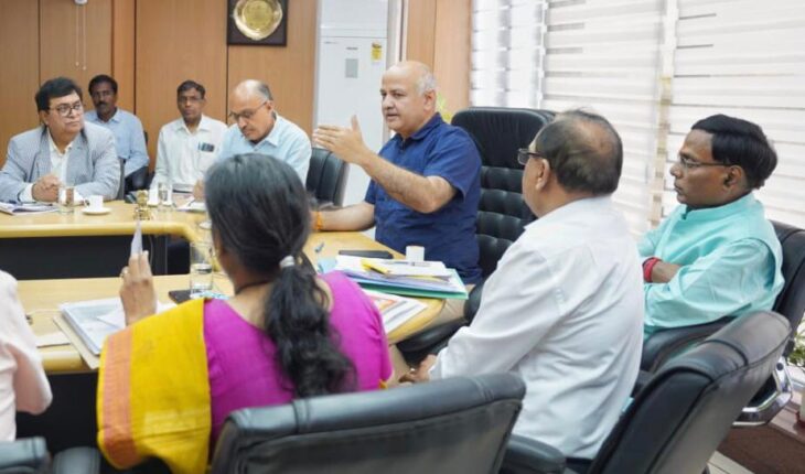 Sisodia urges Delhi’s state universities to focus on innovative research ideas